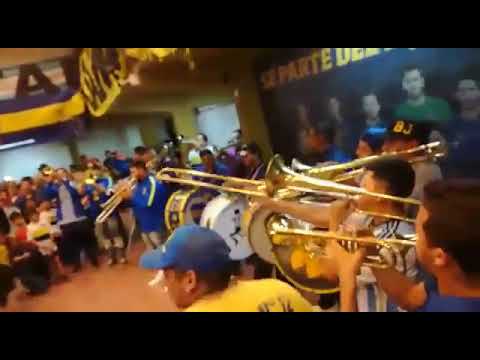 "BOCA en tu municipio san miguel toca la 12" Barra: La 12 • Club: Boca Juniors