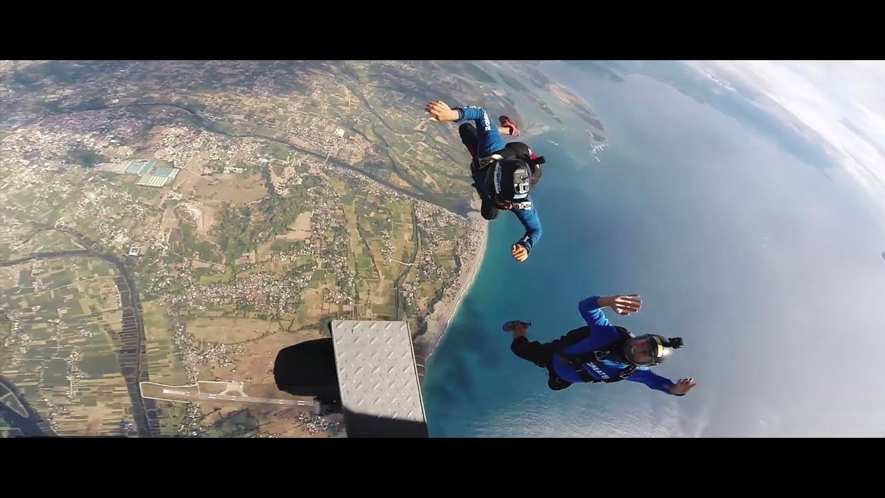 Ultimate Adventure & Highlight Reel in 4K UHD (Skydiving, Scuba, Surfing & more) Video facade placeholder