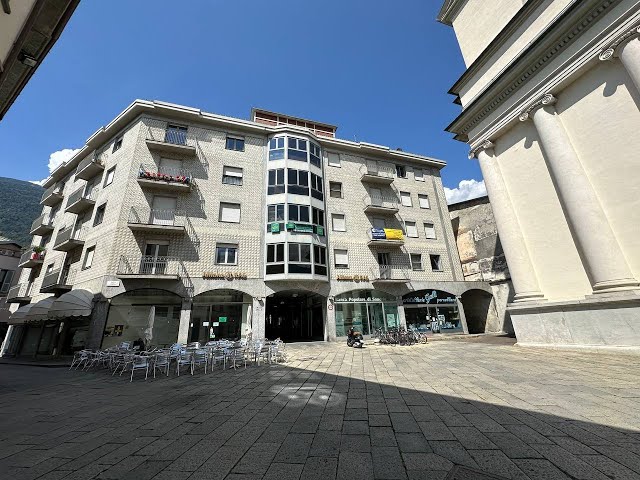 IN CENTRO SONDRIO, UFFICIO IN VENDITA