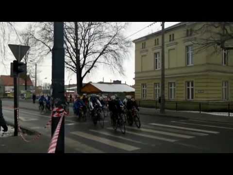 Kryterium uliczne Dzierżoniów 2013 - kategoria junior mł i junior