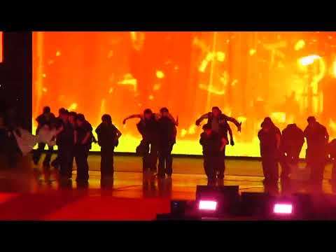 270325 Escape (Bangchan & Hyunjin) - STRAY KIDS dominATE in Santiago