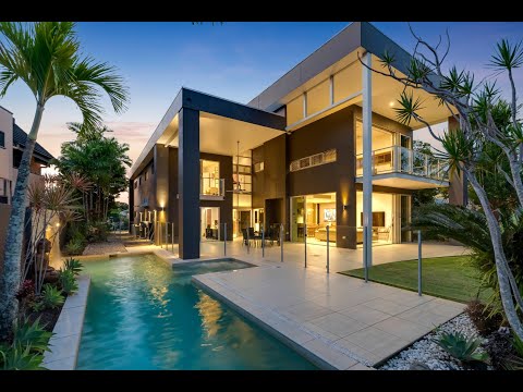 8 Lagoon Drive, Trinity Beach, QLD 4879, 5 habitaciones, 3 baños, House