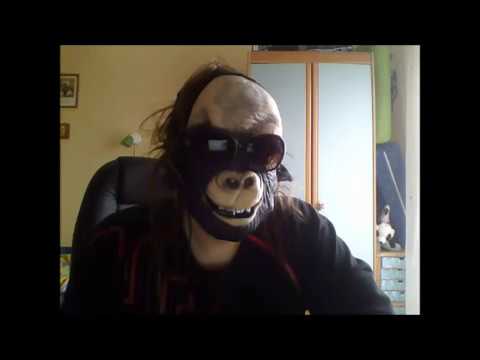 Dziecko chwali się setnym filmem na youtube