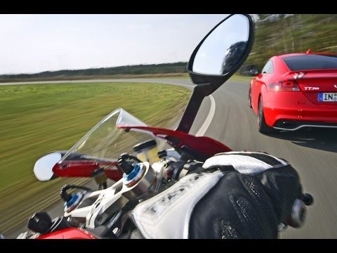 Audi vs. Ducati - Motorcycle challenges car