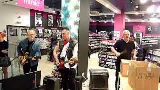 The Membranes - Tatty Seaside Town semi acoustic in Blackpool HMV 2015