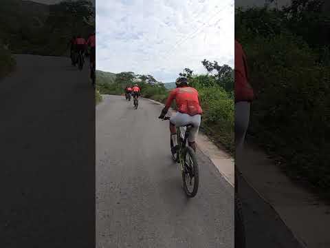 Empiezan los 18 kms de subida a alpujarra tolima
