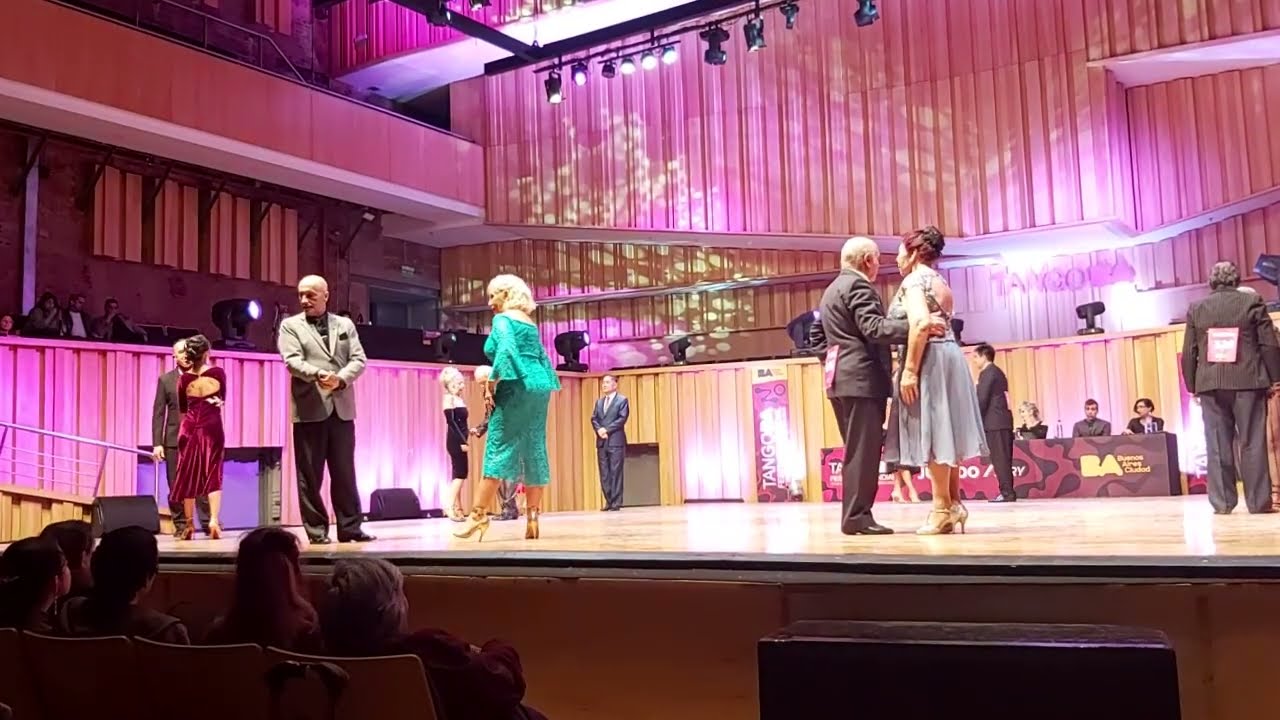 2⁰ día clasificatorias: Ronda 19 "Y suma y sigue" Juan D'arienzo/Alberto Echagüe🎵💕🇦🇷Mundial Tango 23
