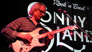 "Back to Bayou Teche" Sonny Landreth New Orleans 05/07/17