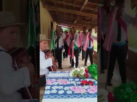 Folia de Pastores Jacuí-MG #pastores #folia #cantando #sanfona #violão #saudacao #minasgerais #deus