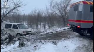 За сутки в Николаевской области спасатели эвакуировали почти 300 человек из снежного плена (фото, видео)