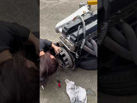 Install my twin plate clutch with me! 🛠️ #clutch #drift #drifting #diy #mechanic #clutches #1jzswap