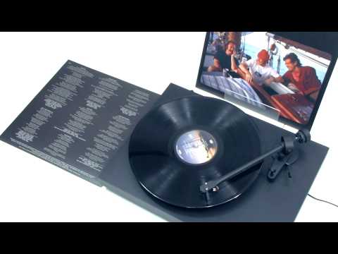 Crosby, Stills & Nash - Just A Song Before I Go (Official Vinyl Video)