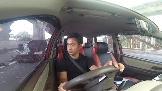 Download lagu DEPAN MATA ‼️Kecelakaan Beruntun di tol Jakarta-Cikampek #Shorts mp3