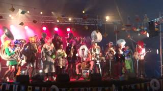 Fanfare des Kadors -  Let's all chant  - Tonnerres de Brest 2012