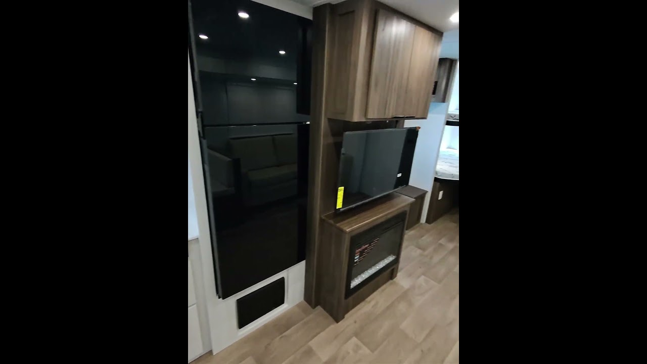 2026 Winnebago Access 27BH TRAVEL TRAILER