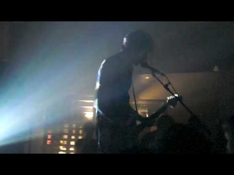 A place to bury strangers lIve @Unwound club Padova 06.05.2010