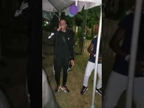 JAY DOS LONG SIDE JEEZYSPARTA LIVE PERFORMANCE IN SHADWELL