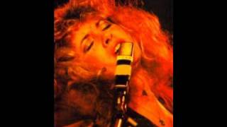 Gold Dust Woman (NYC 1977) - Creepy Wails