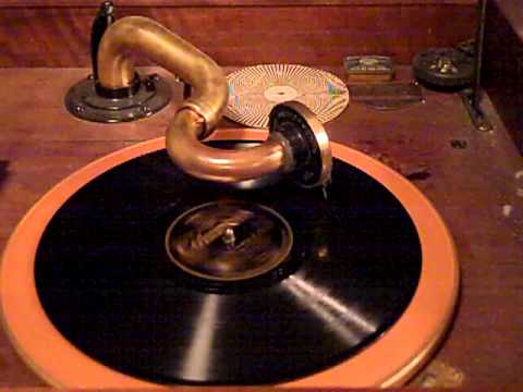 SAM LANIN SMITH BALLEW - JUST A LITTLE GLIMPSE OF PARADISE - ROARING 20'S VICTROLA