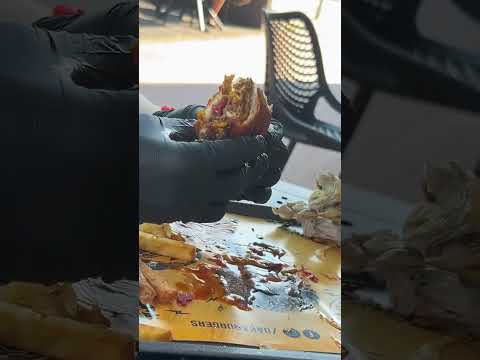 Best burger in city! #burger #foodlover #felkers