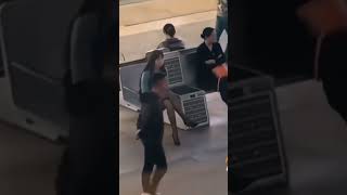 kodenza -等我長大也要跟晴子用 樣的洗髮乳 最呵護妳的美妝護理選品電商 _kodenza _lifestyle _bodycare girl facialcare haircare memes