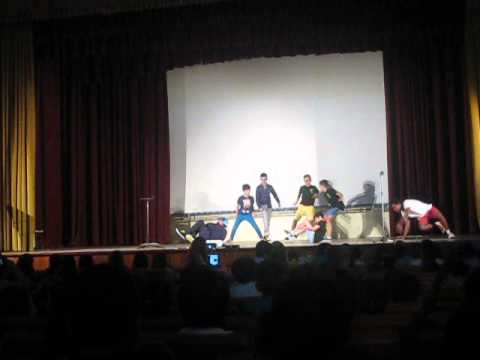 DAVID & PEDRO VERSIONANDO COLEXIO SAN NARCISO 6º CURSO