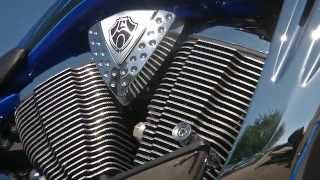 American Head to Head; VICTORY CROSS COUNTRY CORY NESS vs HARLEY-DAVIDSON ELECTRA GLIDE ULTRA TEST