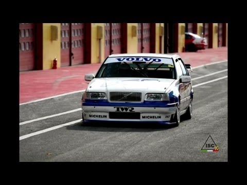 Volvo 850 R BTCC ex Rydell on track