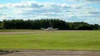 preview picture of video 'Malung SE-FHG PA28-140B Takeoff'