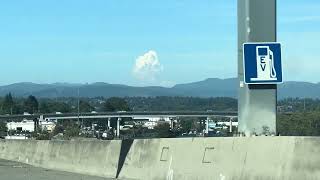 Pyrocumulus Cloud East of Mount Baker 8/4/2023 seen from i5 going north in Snohomish County