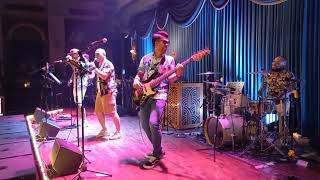 Download lagu Pagiboeta Band (Komang -Ojo Dibandinge -Diantara Kalian) mp3