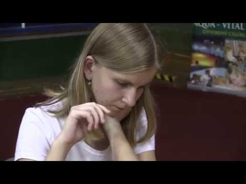 6. 1 .1.  Viktor Haring  -  Dominika Tomčíková 1 : 0