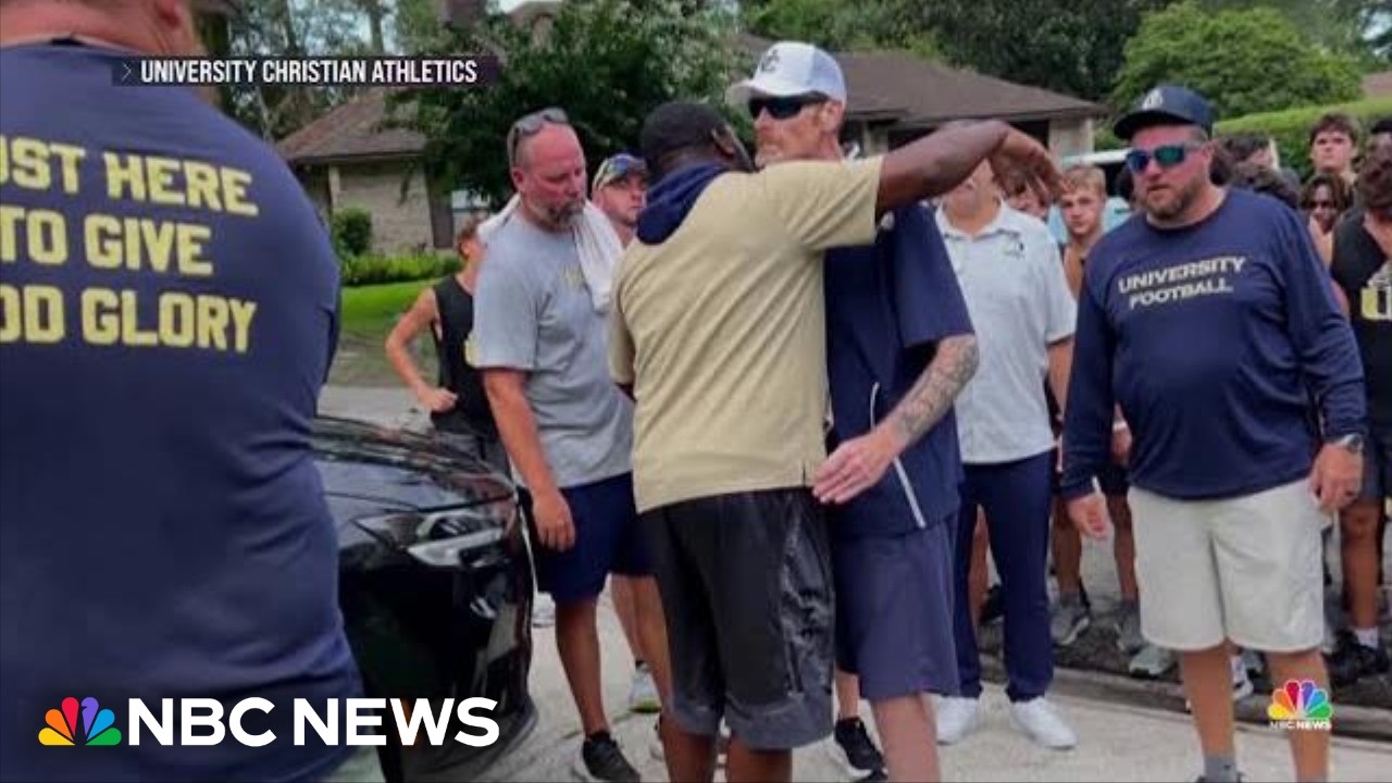 Video: High School Football Team Supports Assistant Coach Battling Cancer