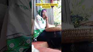 Download lagu Yaani WaTanzania wanaita temple run hekalu kimbizi na tumetulia tu🥺🥺haaa #comedy mp3