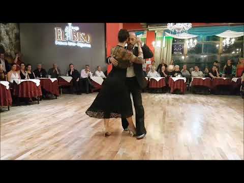 Milonga de los Domingos -  20/01/2019 - Marcelo Varela y Analia Vega 2/4