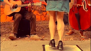 Bluegrass Buckdance &quot;Strip Tease&quot; Moment - The Yellow Dandies &amp; Miss Moonshine @ Chomp and Stomp &#39;21