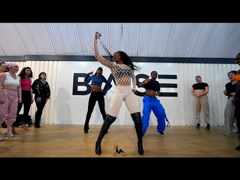 Lyno Casino - Baller Remix ft. iyanya [AFRO IN HEELS]