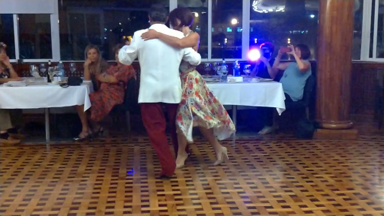 Diego Cornella y Laura Diez Actuación X Encuentro de Tango en Galicia