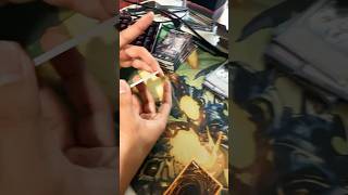 Opening the new set Supreme Darkness and we see a QCR! #ygo #supremedarkness #SUDA