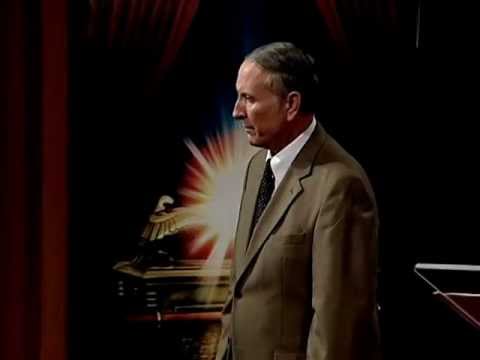 Stephen Bohr: His Way is in the Sanctuary 15/32