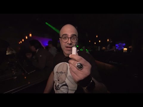 BLICK komponiert einen Dance-Hit für Mr. Da-Nos | Gadget Mission