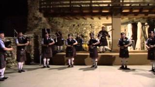 preview picture of video 'Solza Castello Colleoni Black Raven Pipe Band 6 by Enzo Baratta'