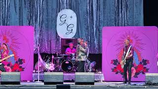 Me First and the Gimme Gimmes - Nobody does it better Live | Arena Wien 2024