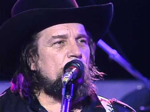 Waylon Jennings - Clyde (Live at Farm Aid 1985)