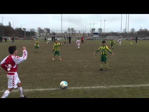 ADO Den Haag O10 - Fc Utrecht O10: 15-27