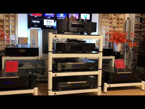 Titan 8 Handmade in Germany tẩn UB40 Kingston Town .