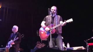 Steve Earle &amp; the Dukes feat. Chris Masterson &quot;Think It Over&quot; (Town Hall NYC, 5 December 2016)