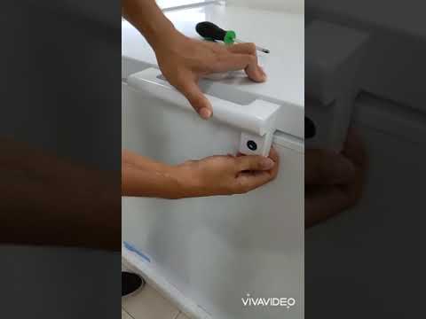 Simple Installing Handle of Chest Freezer, SANDEN Brand Japan Trusted Brand.