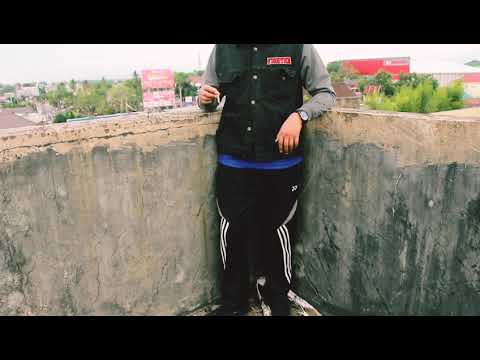 Slap It Out - A Thousand Fairytale