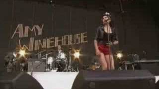 Amy Winehouse (live) Addicted